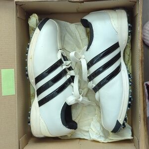 EUC Sz 6.5 Adidas Golf Cleats ⛳ 👟👟